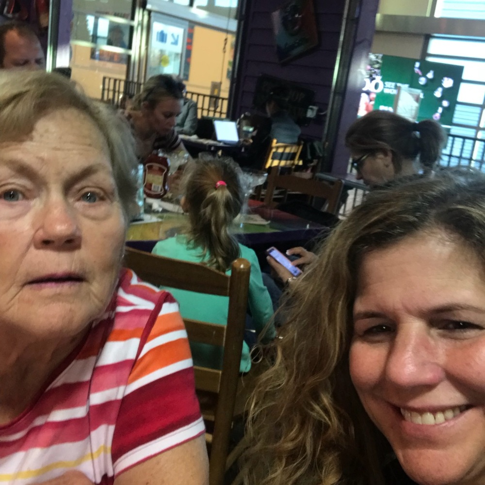 Meet your Posher, Carolee